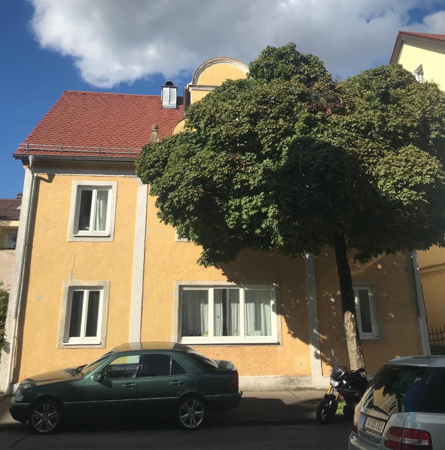 Privatzimmer Augsburg Rechts Der Wertach Apartment Bagian luar foto